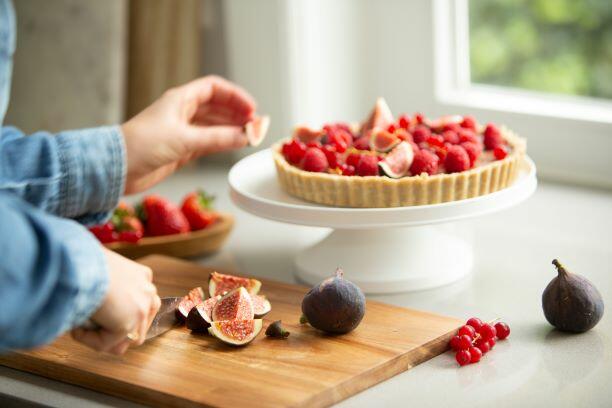 Gezonde chocoladetaart gezonde chocoladetaart met bosvruchten
